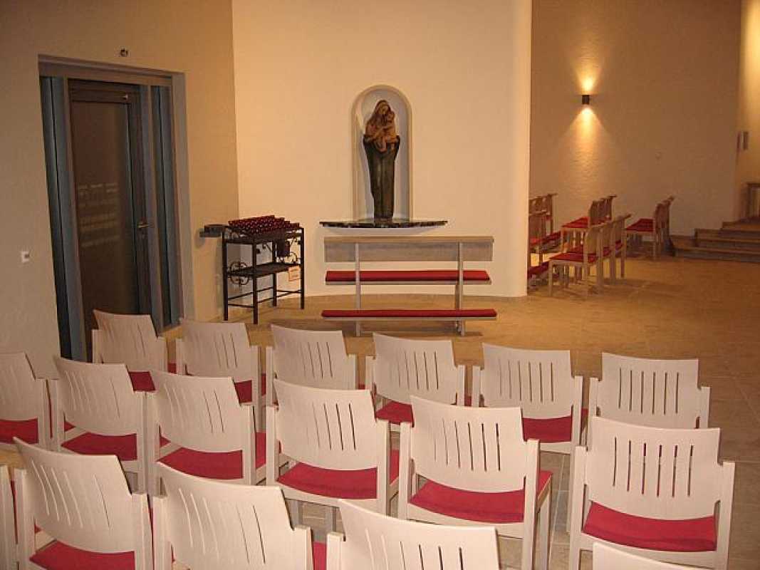 Kirchenstuhl Linea 120 S-01, mit Sitzpolster